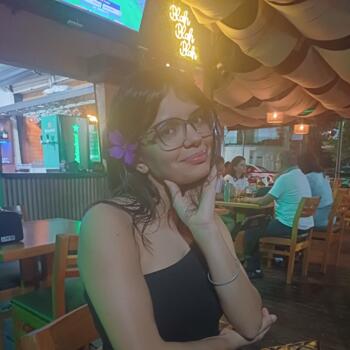 Babysitter in Votorantim: Luana
