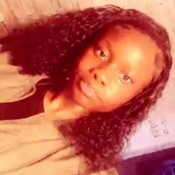 Babysitter Antwerp: Kionisha