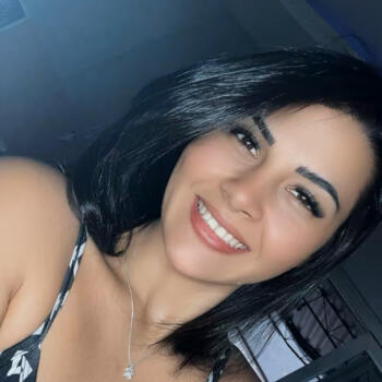 Babysitter Vila Nova de Gaia: Yasmim