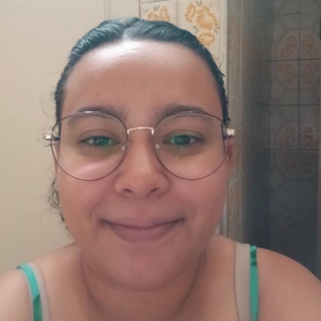 Babysitter in Campinas: Giovanna