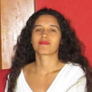 Babysitter Lisboa: Deyse Cabral de Souza