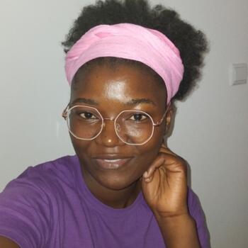 Trabalho de babysitting em Pontinha: Trabalho de babysitting Noémia