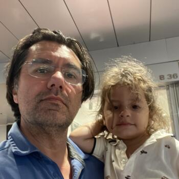 Job de garde d'enfants à Constanța: job de garde d'enfants Vlad