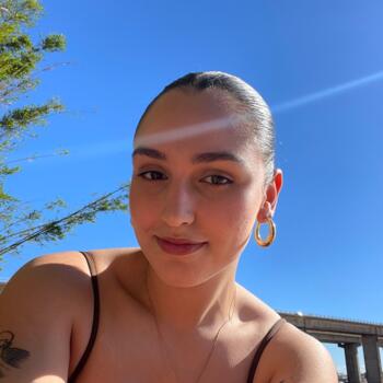 Babysitter in Novo Hamburgo: Isadora