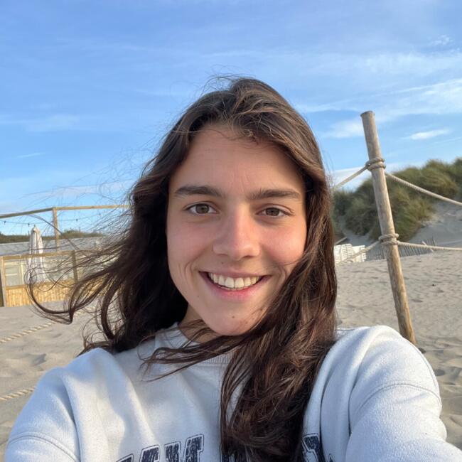 Oppas in Best: Laura