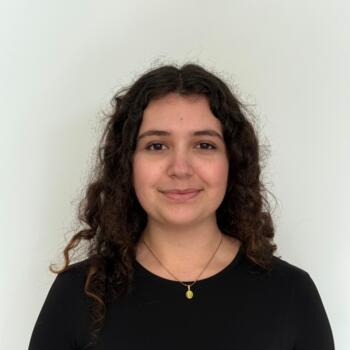 Babysitter in Maia: Lisandra