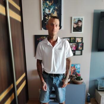 Babysitting job in Warsaw: babysitting job Bartek