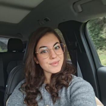 Babysitter a Bracciano: Angela
