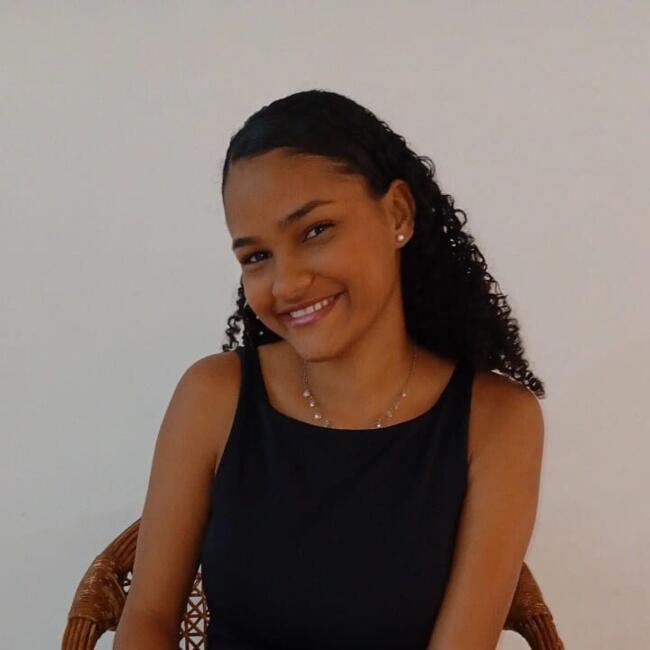 Babá em Parnamirim: Letícia mirely