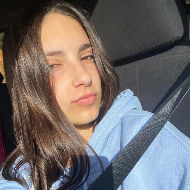 Canguro en Almazán: Vanessa