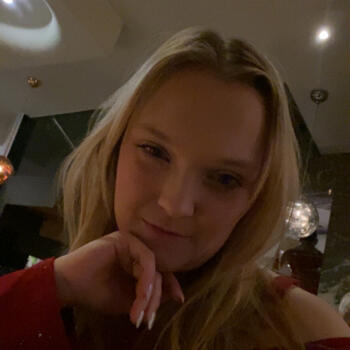 Babysitter in Diepenbeek: Valérie