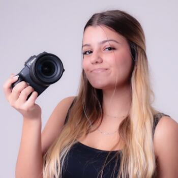 Babysitter in Brasília: Ana Clara Gusmão