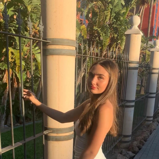 Baby-sitter in Benalmádena: Sofia