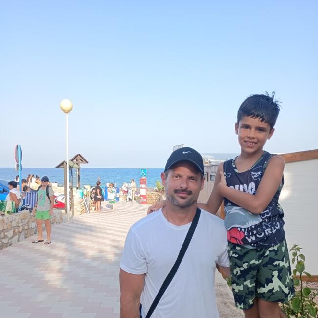 Trabajo de canguro en Santa Coloma de Gramenet: Antonio