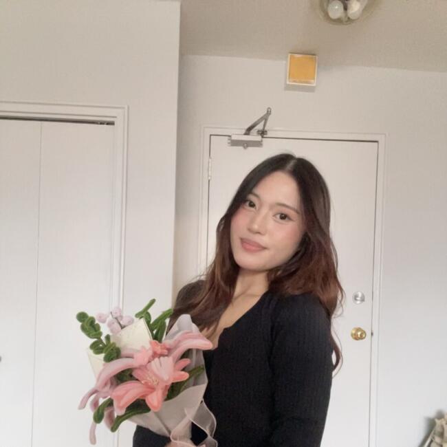 Babysitter in Toronto: Kristine