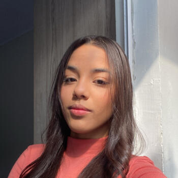 Babysitter in Bombinhas: Clau