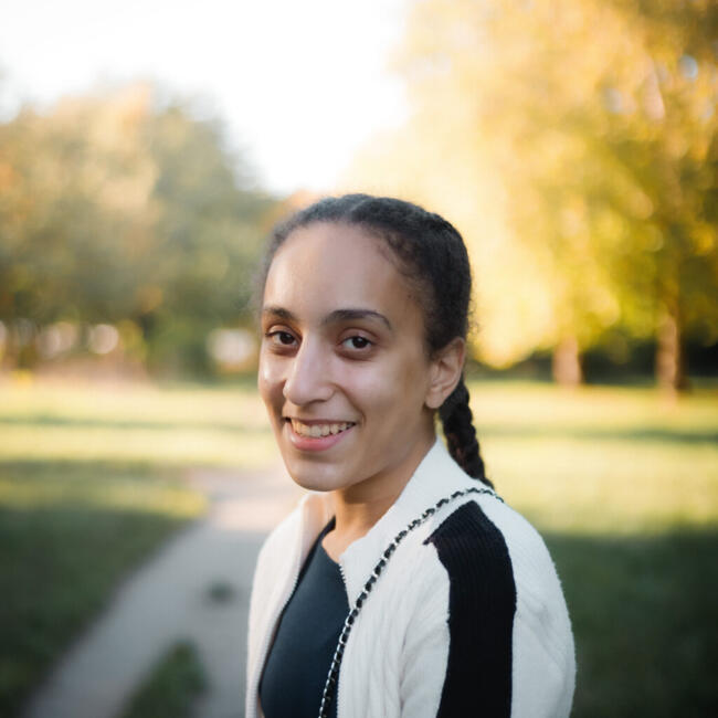 Babysitter in Grenoble: Emna