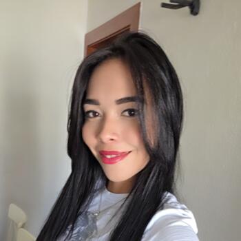 Babysitter Sant Adrià de Besòs: Yuri Vanesa