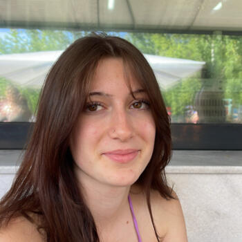 Babysitter in Innsbruck: Mira