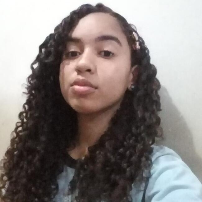 Babá em Rio das Ostras: Ana Carolina