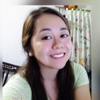 Babysitter in London: Maria