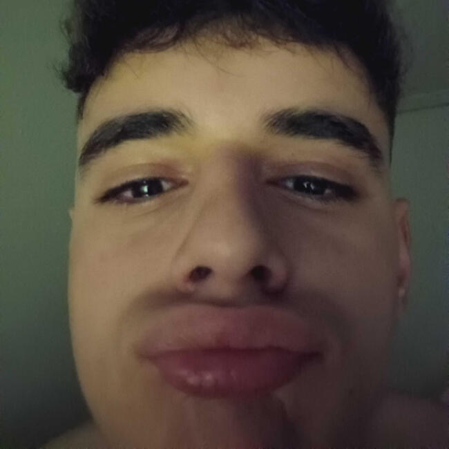 Babysitter in Piraeus: Marios