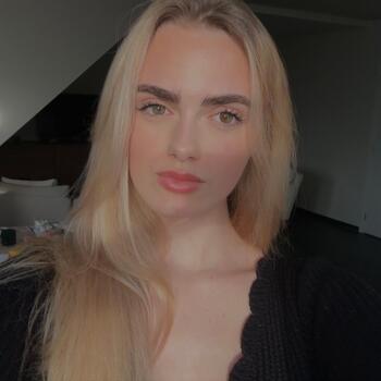 Babysitter Beveren: Ebe