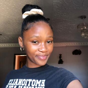 Babysitter Mdantsane: Zusakhe