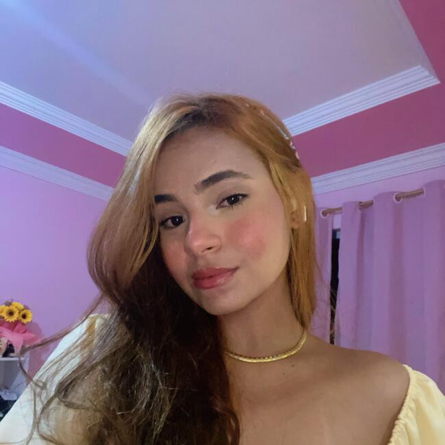 Babysitter in Muriaé: Marianne Alice