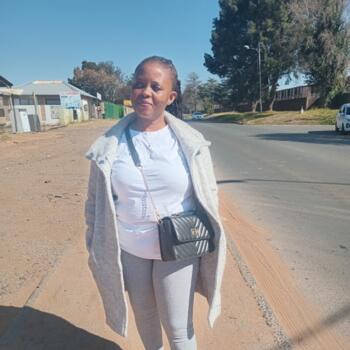 Babysitting job in Roodepoort: Puseletso