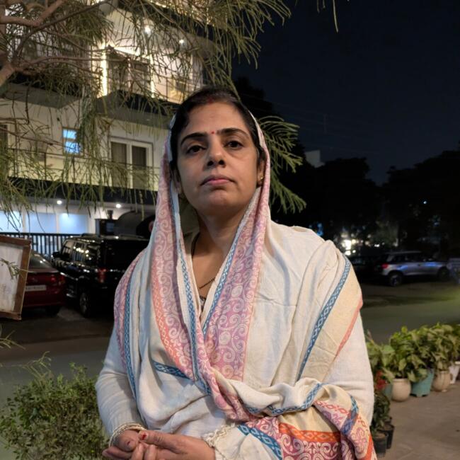 Babysitter in Gurugram: Urmi