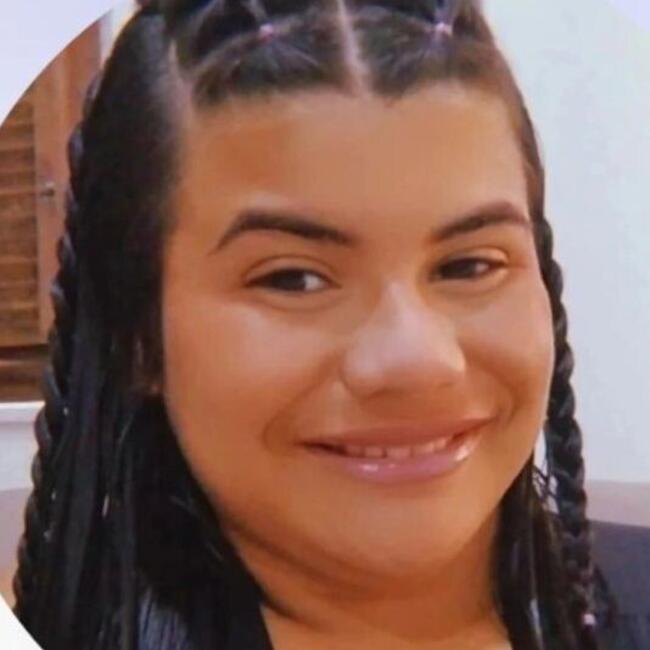 Babá em Fortaleza: Sofia