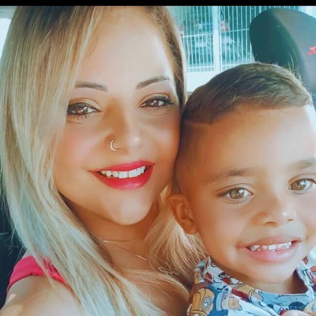 Babysitting job in São José dos Campos: Keelin