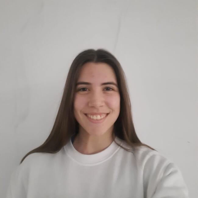 Babysitter in Payerne: Joana