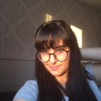 Nanny in Pontoise: Malak