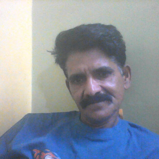 दिल्ली में बेबीसिटर: Amita