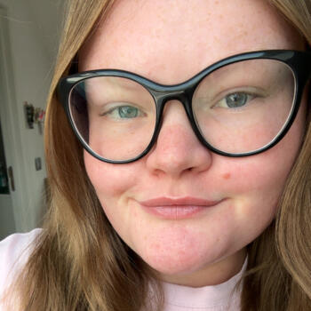 Nanny in East Kilbride: Lucy