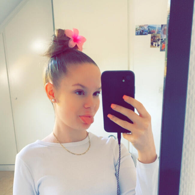 Babysitter in Ris-Orangis: Stella