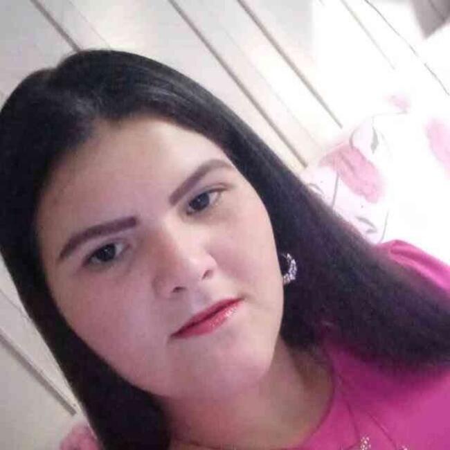 Babysitter in Rolândia: Alessandra