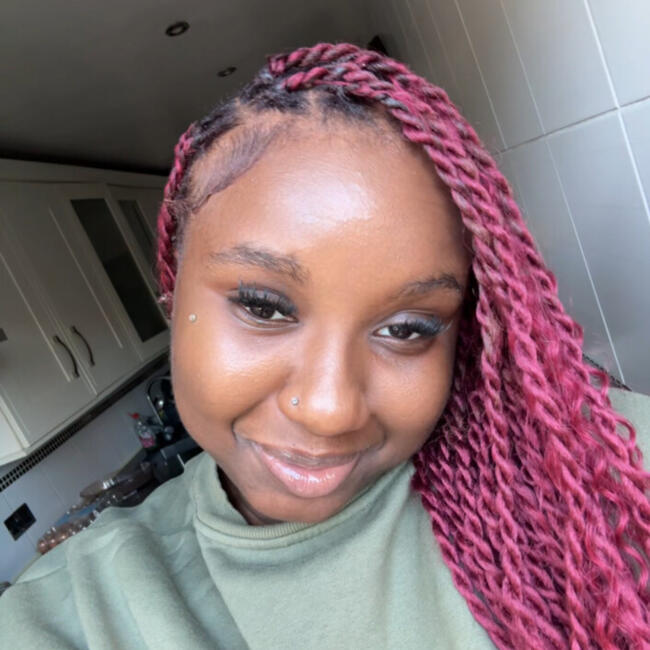 Nanny in London: Khaira