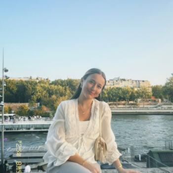 Babysitter in Raeren: Medina