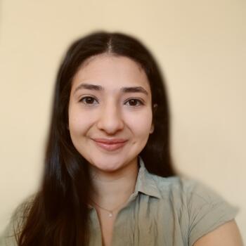 Babysitter in Oeiras: Ariel