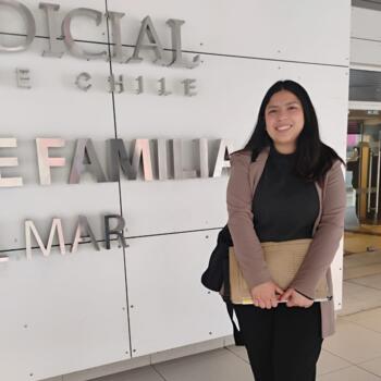 Babysitter in Viña del Mar: Javiera