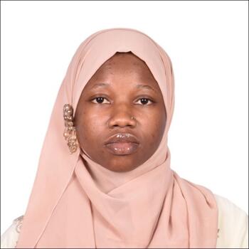 جليسة أطفال في الدوحة: Faozeeyah