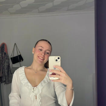 Canguro en Carcagente: Sara