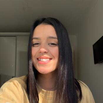 Babysitter in Leiria: Carina