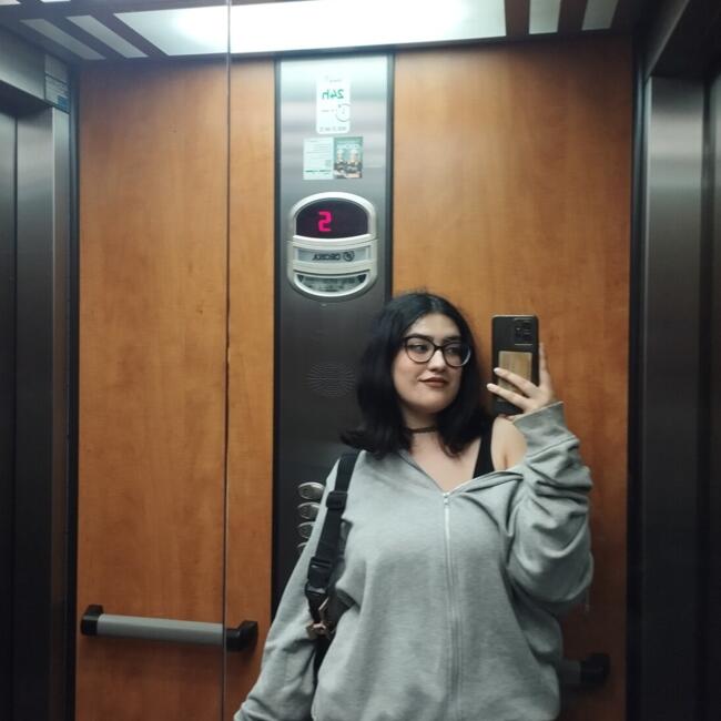 Babysitter in Seville: Andrea