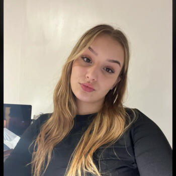 Baby-sitter Fondettes: Laura