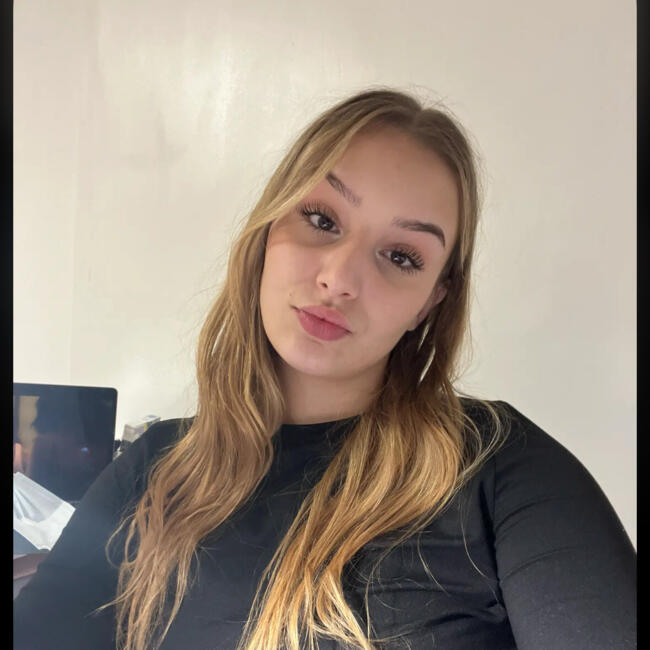 Babysitter in Fondettes: Laura