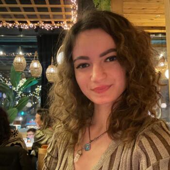 Babysitter in Piraeus: Eleni